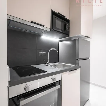 Vellow Door, Nilie Hospitality Mgmt