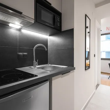 Vellow Door, Nilie Hospitality Mgmt Thessaloniki