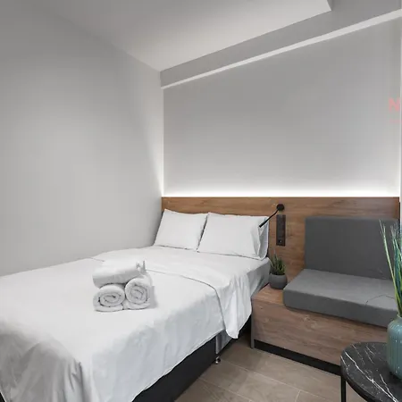 Vellow Door, Nilie Hospitality Mgmt * Thessaloniki